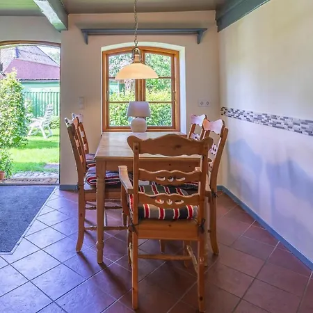 Semi-detached House - Dns08103g-l *